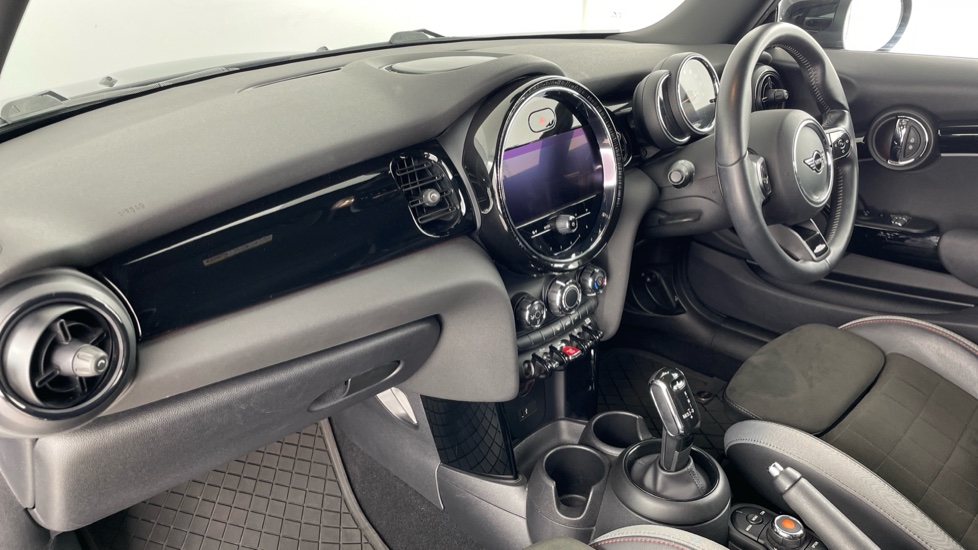 MINI Hatchback 2.0 John Cooper Works 3dr Auto Petrol Hatchback - Image 7