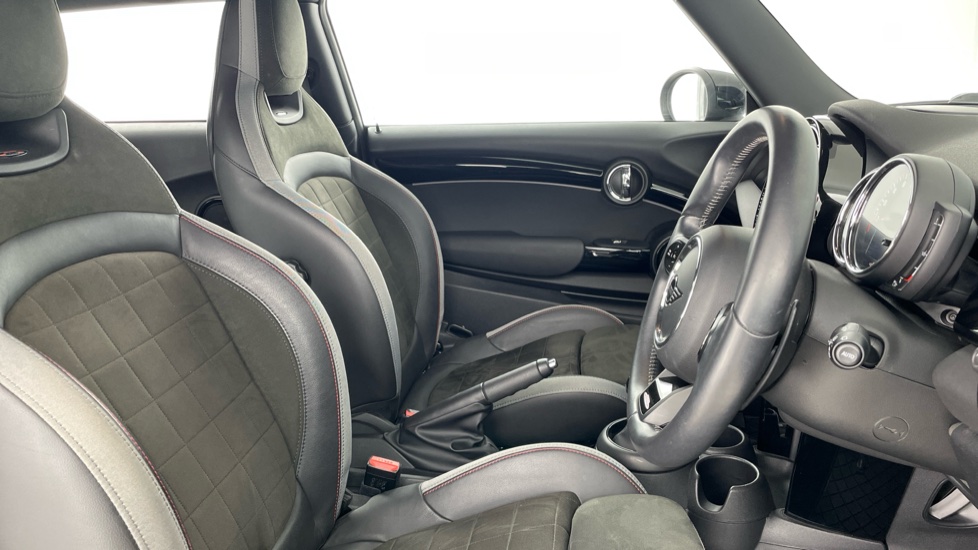 MINI Hatchback 2.0 John Cooper Works 3dr Auto Petrol Hatchback - Image 11