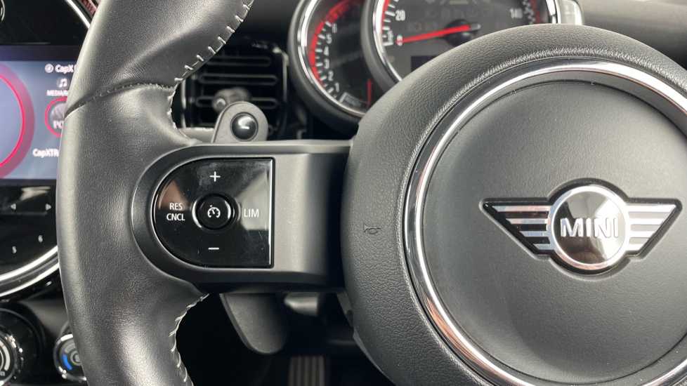 MINI Hatchback 2.0 John Cooper Works 3dr Auto Petrol Hatchback - Image 17