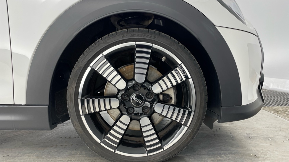MINI Hatchback 2.0 Cooper S Exclusive Premium 3dr Auto Petrol Hatchback - Image 14
