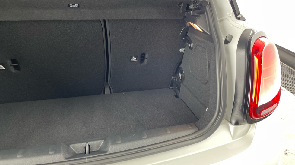 MINI Hatchback 2.0 Cooper S Exclusive Premium 3dr Auto Petrol Hatchback - Image 41