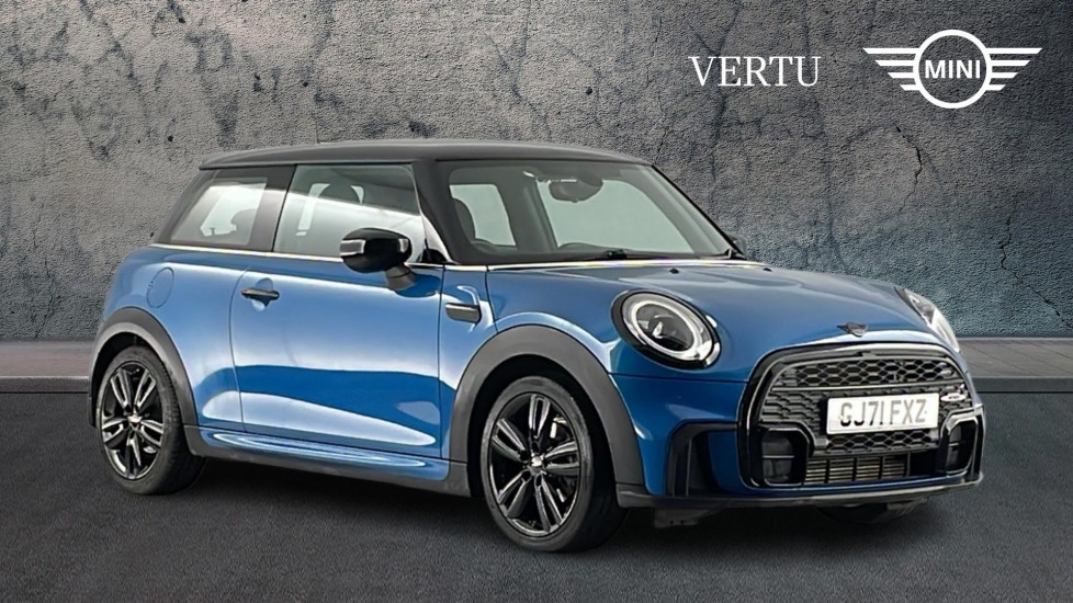 MINI Hatchback 1.5 Cooper Sport 3dr [Comfort Pack] Petrol Hatchback - Image 1
