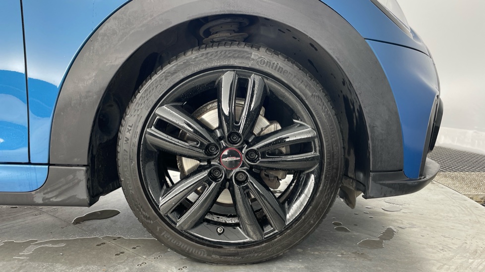 MINI Hatchback 1.5 Cooper Sport 3dr [Comfort Pack] Petrol Hatchback - Image 14