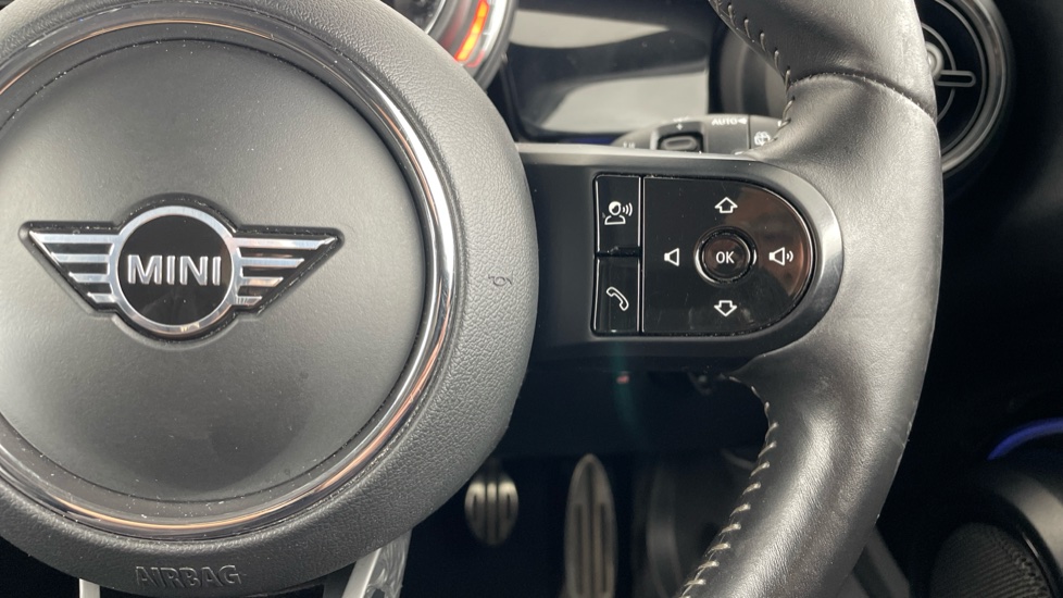 MINI Hatchback 1.5 Cooper Sport 3dr [Comfort Pack] Petrol Hatchback - Image 18