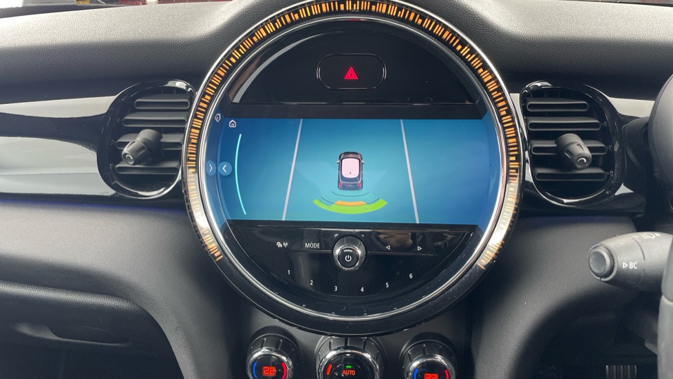 MINI Hatchback 1.5 Cooper Sport 3dr [Comfort Pack] Petrol Hatchback - Image 61