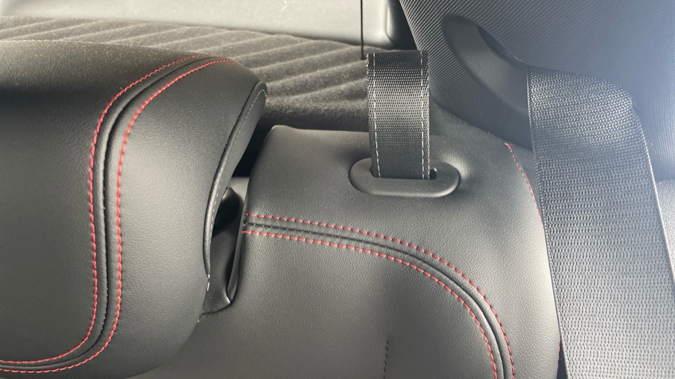 MINI Cooper 160kW SE Sport 54kWh 3dr Auto Electric Hatchback - Image 36