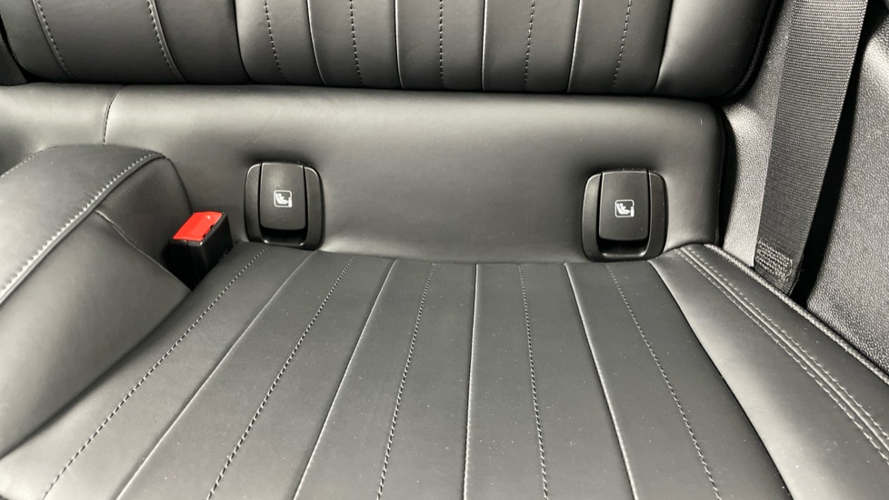 MINI Hatchback 135kW Cooper S Shadow Edition 33kWh 3dr Auto Electric Hatchback - Image 37