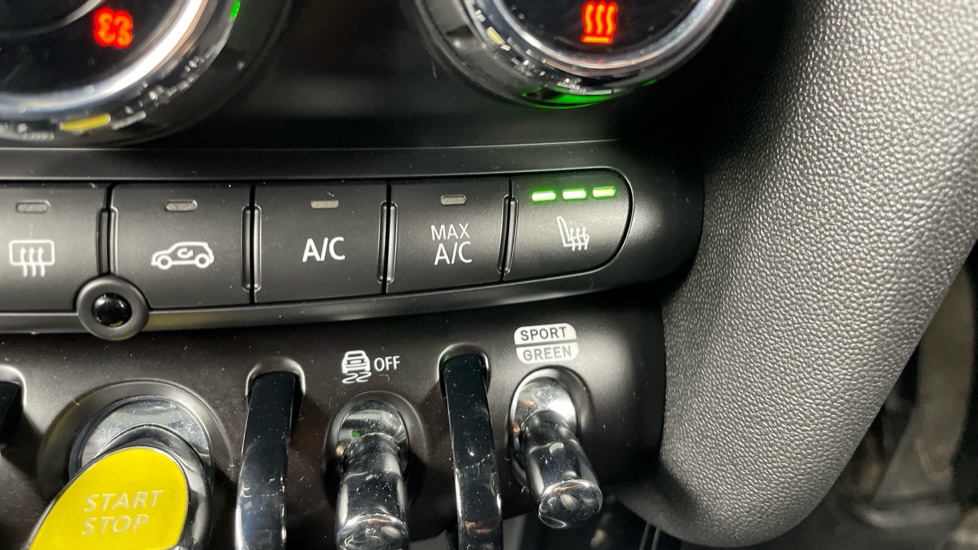MINI Hatchback 135kW Cooper S Shadow Edition 33kWh 3dr Auto Electric Hatchback - Image 65