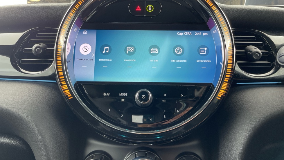 MINI Hatchback 135kW Cooper S Shadow Edition 33kWh 3dr Auto Electric Hatchback - Image 68