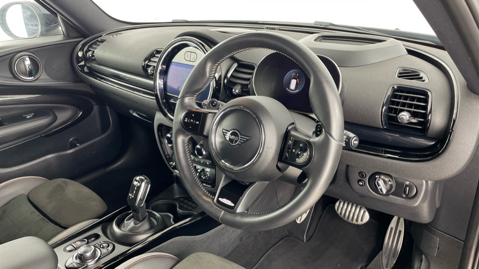 MINI Clubman 2.0 John Cooper Works ALL4 6dr Auto Petrol Estate - Image 6