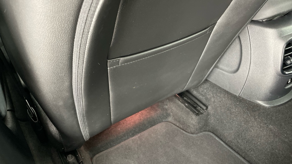 MINI Clubman 2.0 John Cooper Works ALL4 6dr Auto Petrol Estate - Image 33