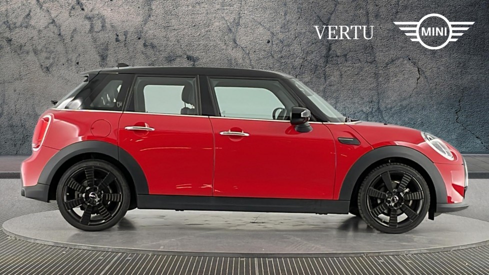 MINI Hatchback 1.5 Cooper Exclusive Premium 5dr Auto Petrol Hatchback - Image 3