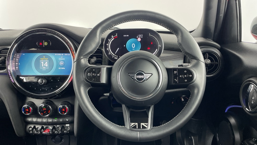MINI Hatchback 1.5 Cooper Exclusive Premium 5dr Auto Petrol Hatchback - Image 5