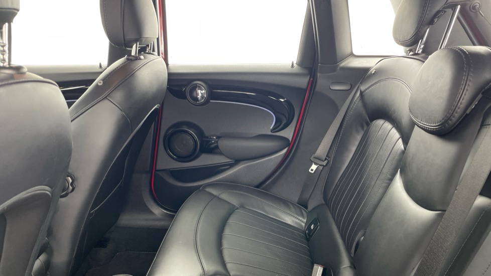 MINI Hatchback 1.5 Cooper Exclusive Premium 5dr Auto Petrol Hatchback - Image 12