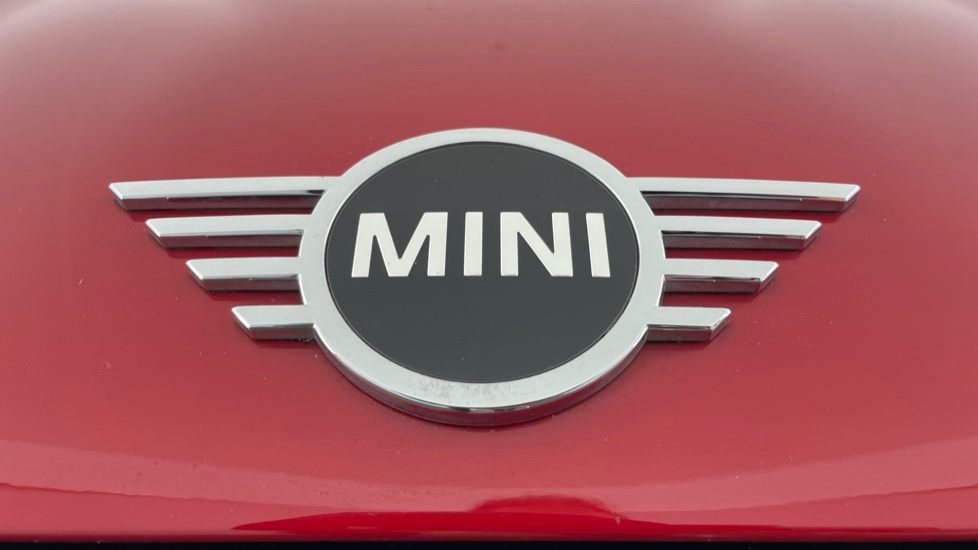 MINI Hatchback 1.5 Cooper Exclusive Premium 5dr Auto Petrol Hatchback - Image 24