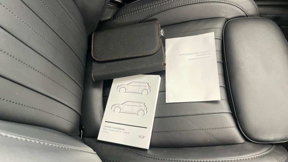 MINI Hatchback 1.5 Cooper Exclusive Premium 5dr Auto Petrol Hatchback - Image 78