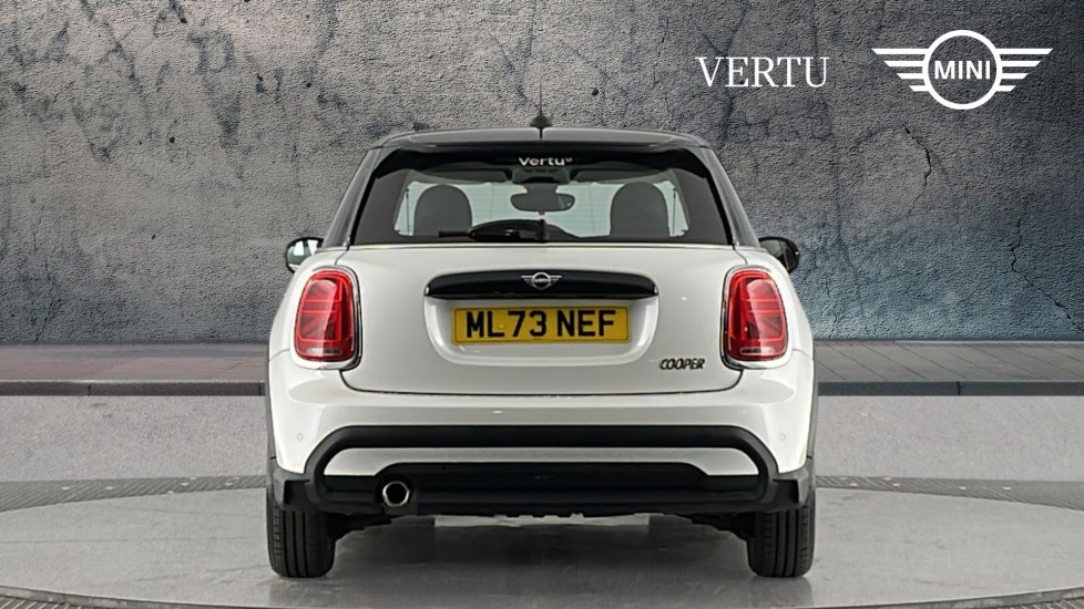 MINI Hatchback 1.5 Cooper Classic Premium 5dr Auto Petrol Hatchback - Image 15