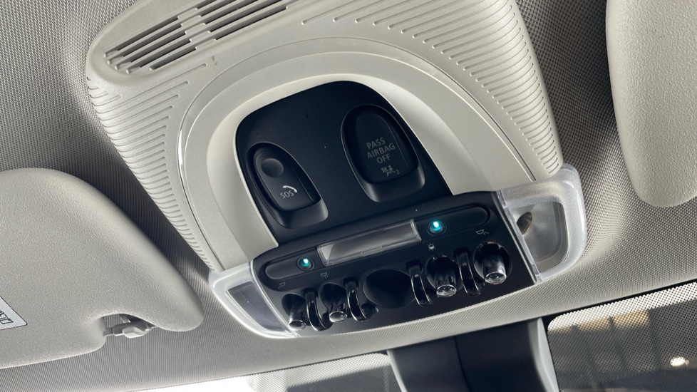 MINI Hatchback 1.5 Cooper Classic Premium 5dr Auto Petrol Hatchback - Image 63