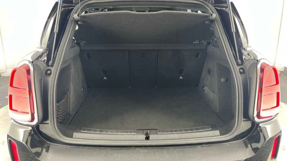 MINI Countryman 1.5 Cooper S E Shad Ed ALL4 PHEV 5dr Auto Comf/Nv+ Hatchback - Image 13