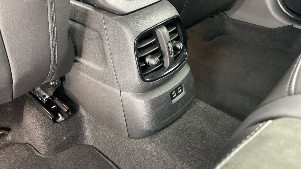 MINI Countryman 1.5 Cooper S E Shad Ed ALL4 PHEV 5dr Auto Comf/Nv+ Hatchback - Image 34
