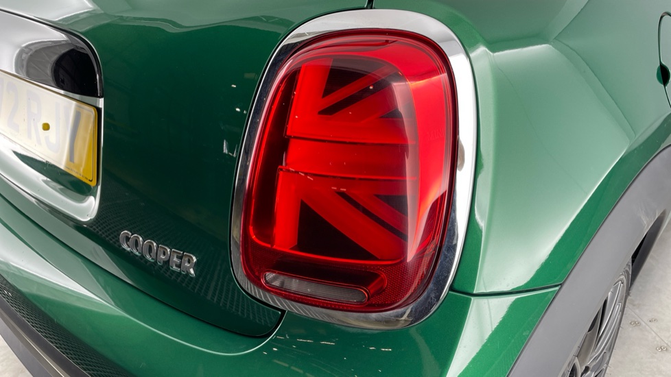 MINI Hatchback 1.5 Cooper Exclusive 3dr Auto Petrol Hatchback - Image 22