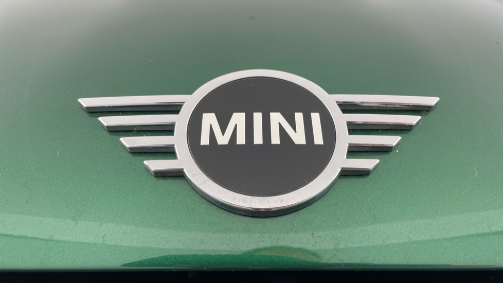 MINI Hatchback 1.5 Cooper Exclusive 3dr Auto Petrol Hatchback - Image 24