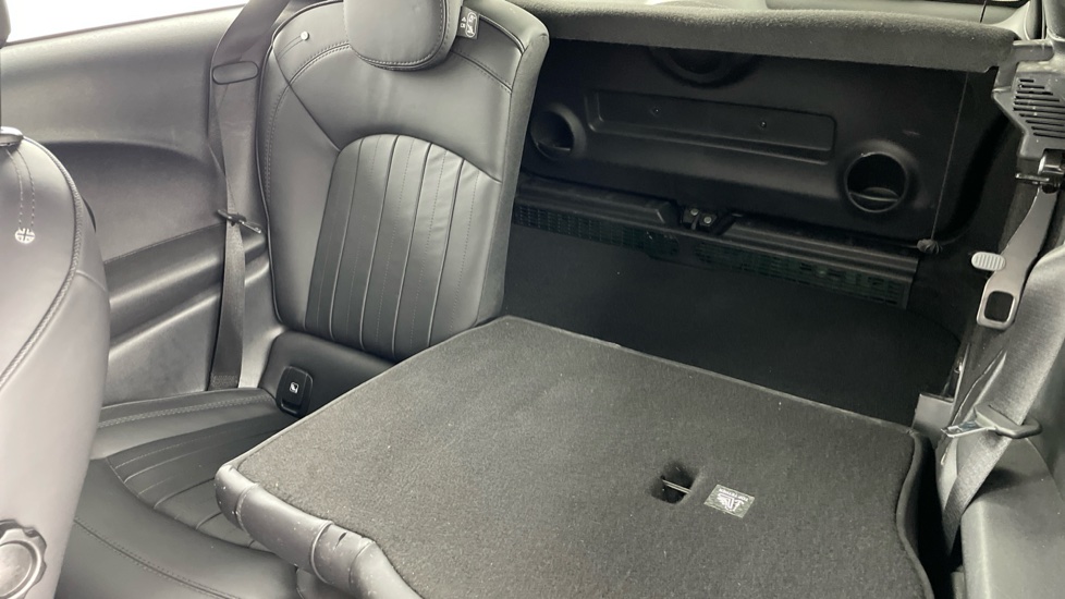 MINI Hatchback 1.5 Cooper Exclusive 3dr Auto Petrol Hatchback - Image 39