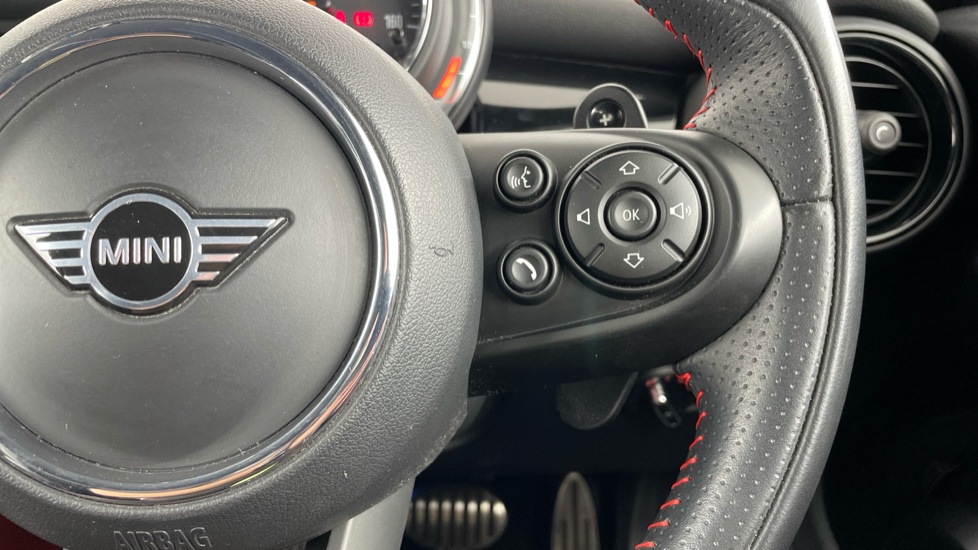 MINI Hatchback 2.0 Cooper S Sport II 3dr Auto [Comfort/Nav Pack] Petrol Hatchback - Image 18