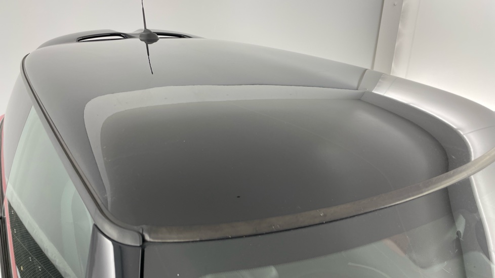 MINI Hatchback 2.0 Cooper S Sport II 3dr Auto [Comfort/Nav Pack] Petrol Hatchback - Image 21