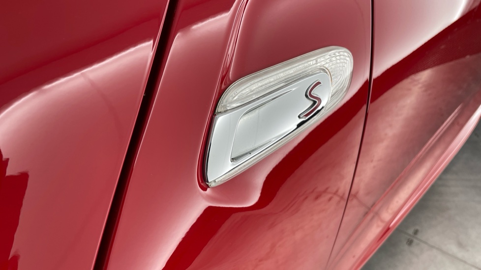 MINI Hatchback 2.0 Cooper S Sport II 3dr Auto [Comfort/Nav Pack] Petrol Hatchback - Image 25