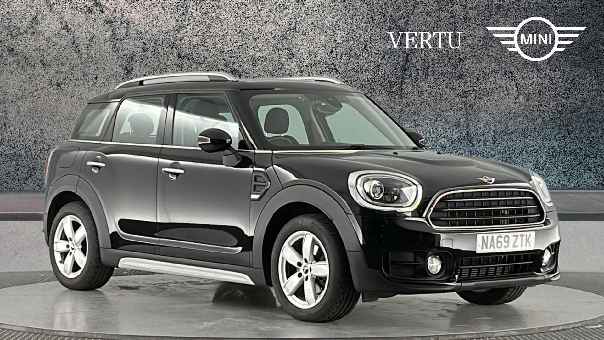 MINI Countryman listing photo