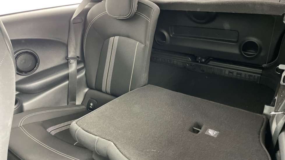 MINI Hatchback 2.0 Cooper S Sport II 3dr Auto Petrol Hatchback - Image 38