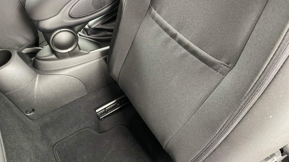 MINI Hatchback 2.0 Cooper S Sport II 3dr Auto Petrol Hatchback - Image 47