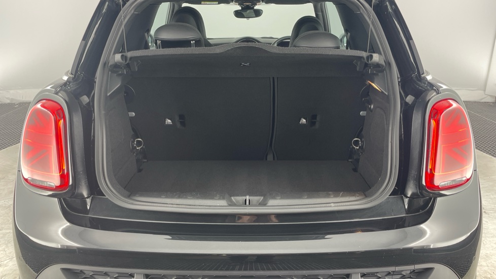 MINI Hatchback 2.0 Cooper S Sport 3dr Auto Petrol Hatchback - Image 13