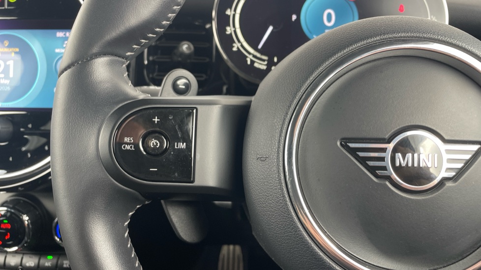 MINI Hatchback 2.0 Cooper S Sport 3dr Auto Petrol Hatchback - Image 17