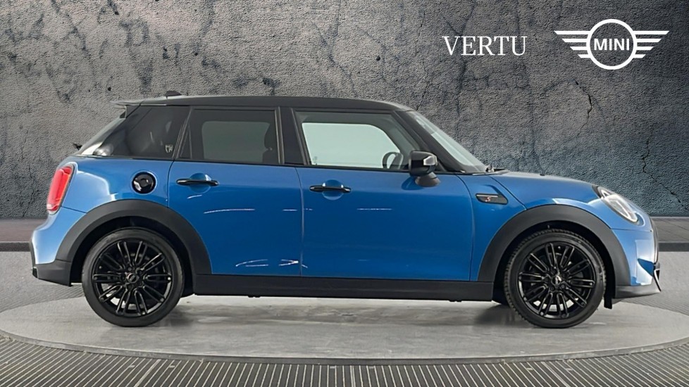 MINI Hatchback 2.0 Cooper S Exclusive 5dr Auto Petrol Hatchback - Image 3