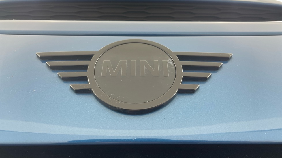 MINI Hatchback 2.0 Cooper S Exclusive 5dr Auto Petrol Hatchback - Image 24