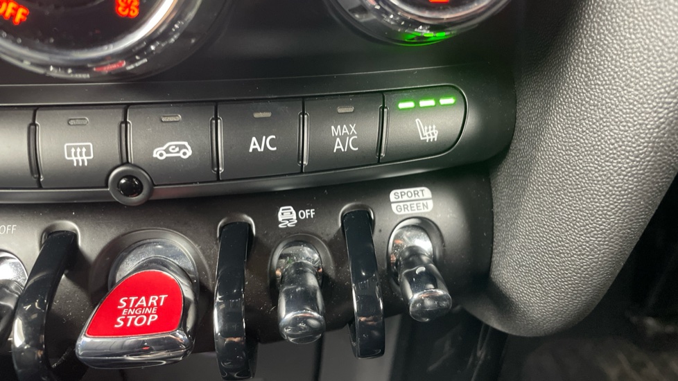 MINI Hatchback 2.0 Cooper S Exclusive 5dr Auto Petrol Hatchback - Image 63