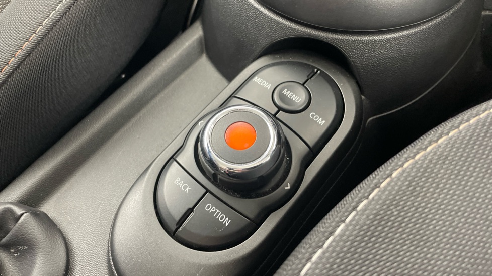 MINI Hatchback 1.5 Cooper II 5dr Petrol Hatchback - Image 19