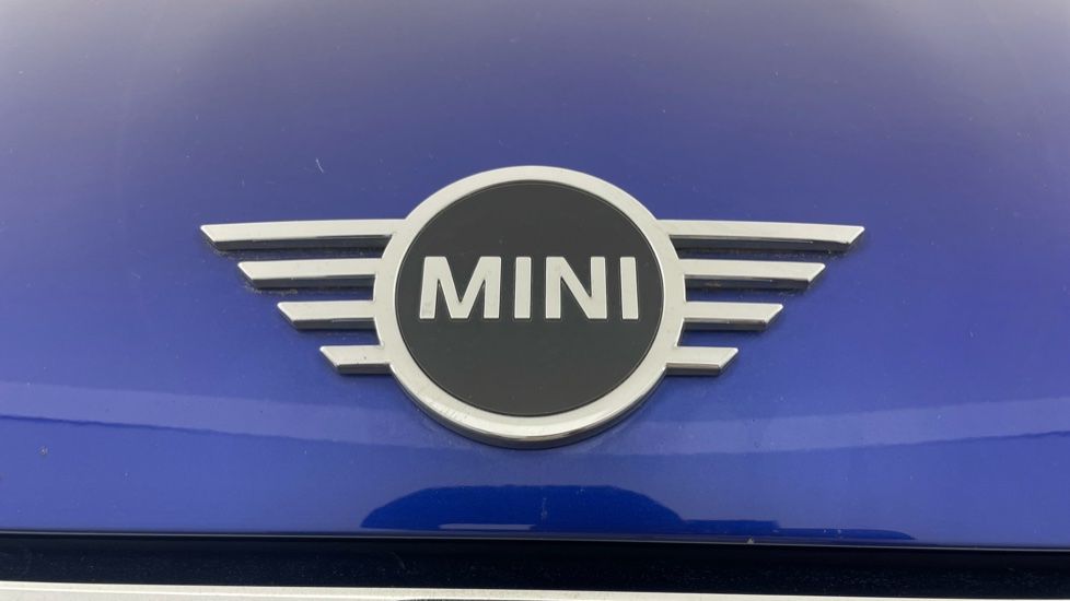 MINI Hatchback 1.5 Cooper II 5dr Petrol Hatchback - Image 24
