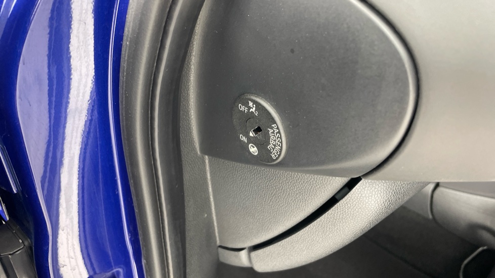 MINI Hatchback 1.5 Cooper II 5dr Petrol Hatchback - Image 29