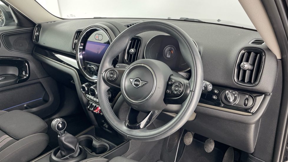 MINI Hatchback 2.0 Cooper S Classic 5dr Petrol Hatchback - Image 6