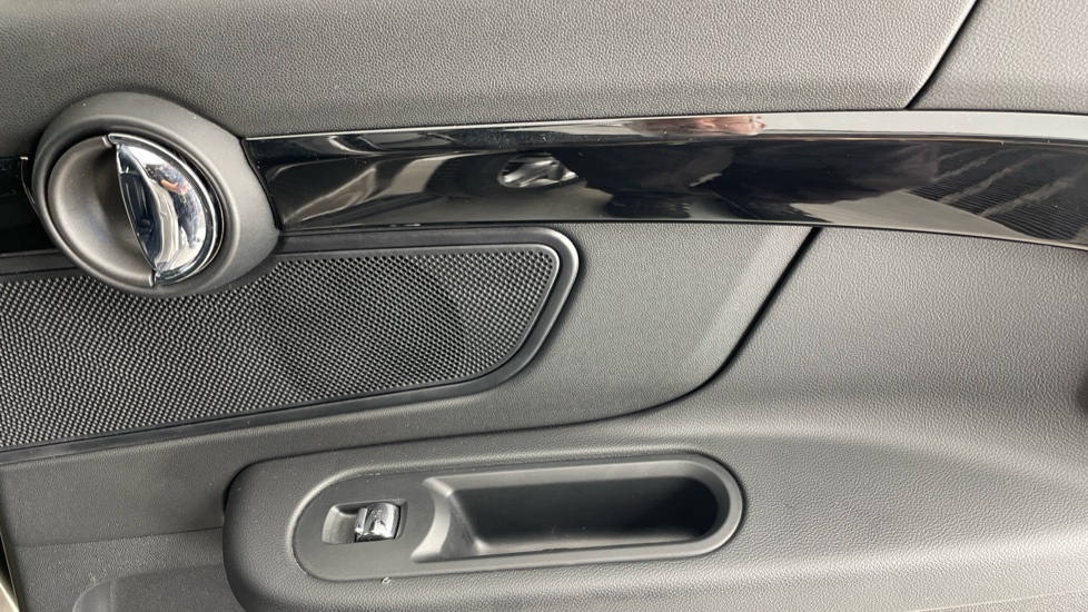 MINI Countryman 2.0 Cooper S Sport 5dr Auto Petrol Hatchback - Image 43