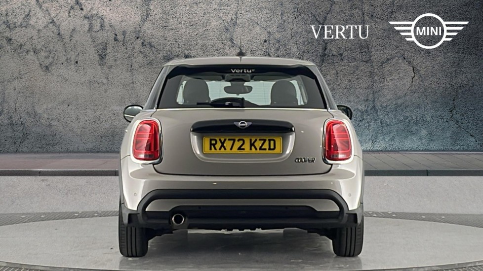 MINI Hatchback 1.5 Cooper Classic Premium 5dr Auto Petrol Hatchback - Image 15