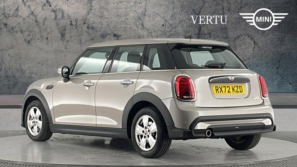 MINI Hatchback 1.5 Cooper Classic Premium 5dr Auto Petrol Hatchback - Image 2