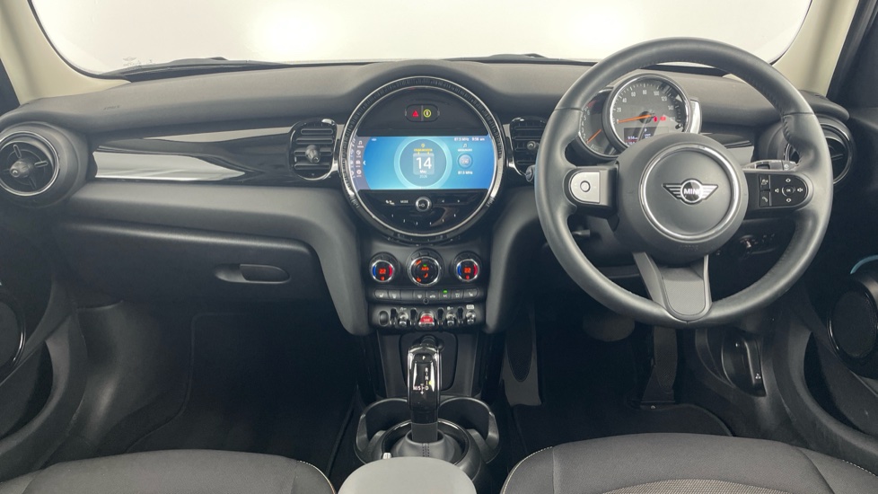 MINI Hatchback 1.5 Cooper Classic Premium 5dr Auto Petrol Hatchback - Image 4