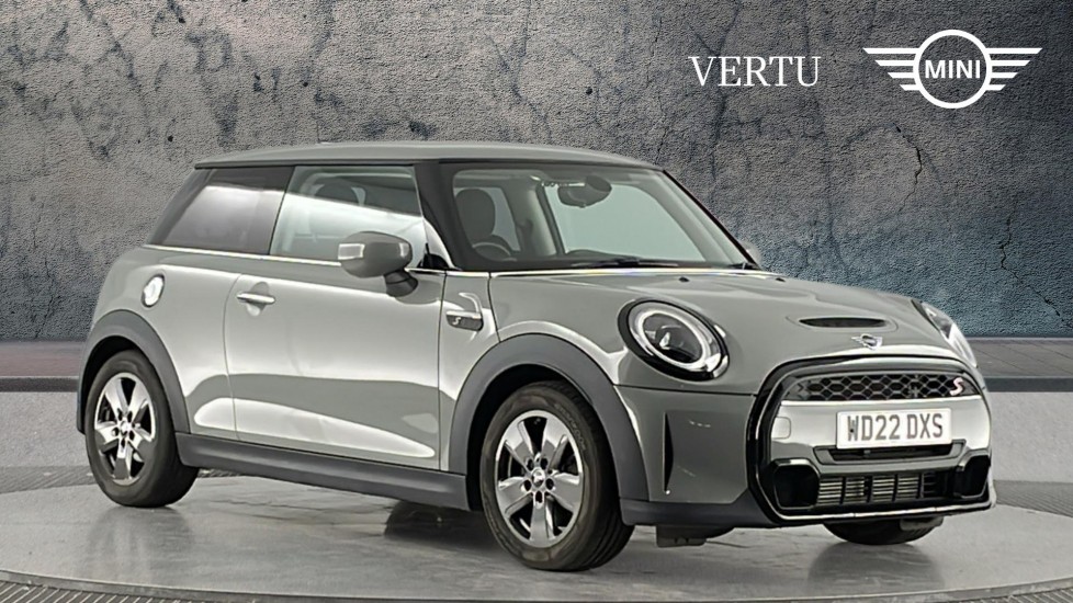 MINI Hatchback 2.0 Cooper S Classic 3dr Auto Petrol Hatchback - Image 1