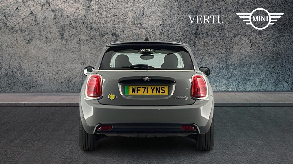 MINI Hatchback 135kW Cooper S Level 1 33kWh 3dr Auto Electric Hatchback - Image 15