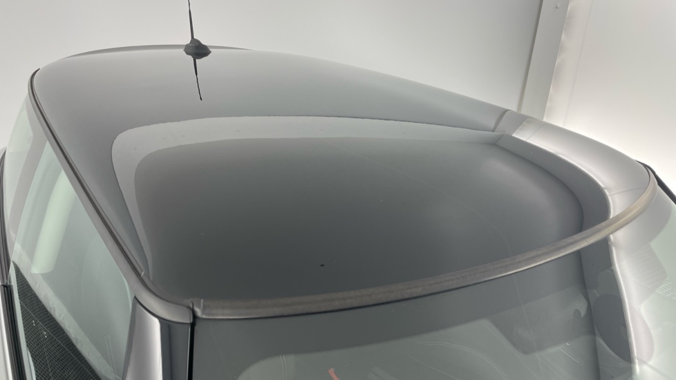 MINI Hatchback 135kW Cooper S Level 1 33kWh 3dr Auto Electric Hatchback - Image 21