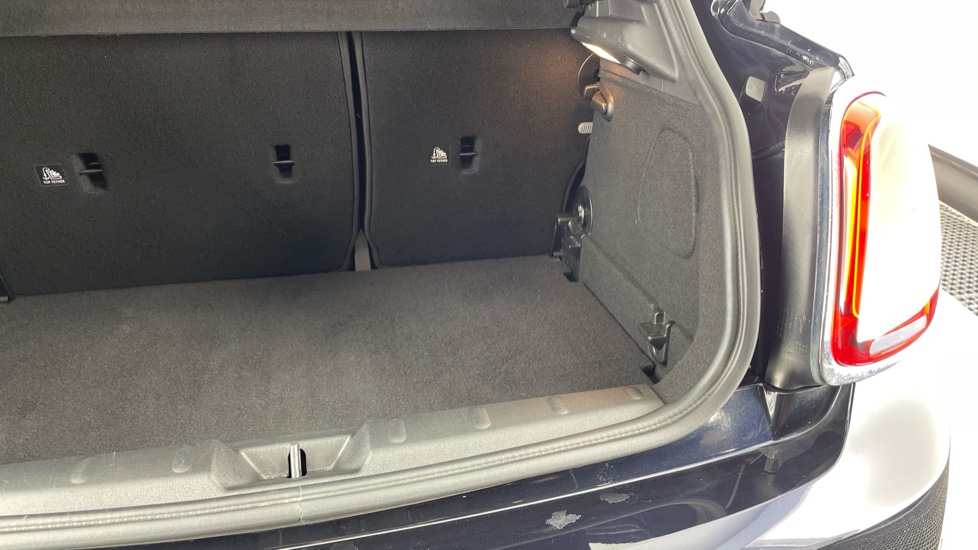 MINI Hatchback 1.5 Cooper Exclusive Premium 5dr Auto Petrol Hatchback - Image 41